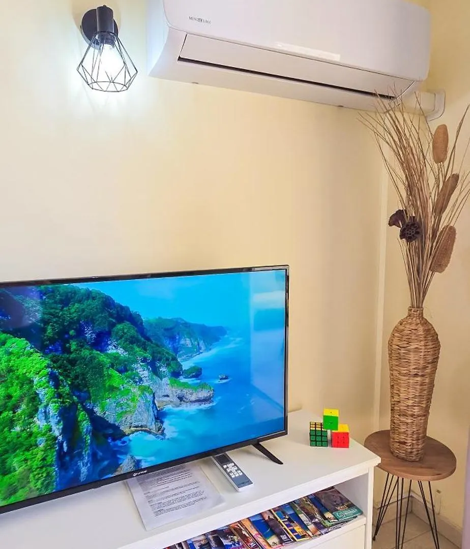 شقة Mona'S Point Tenerife - Aircon, Private Parking And Heated Pool سان ميغيل ذي أبونا