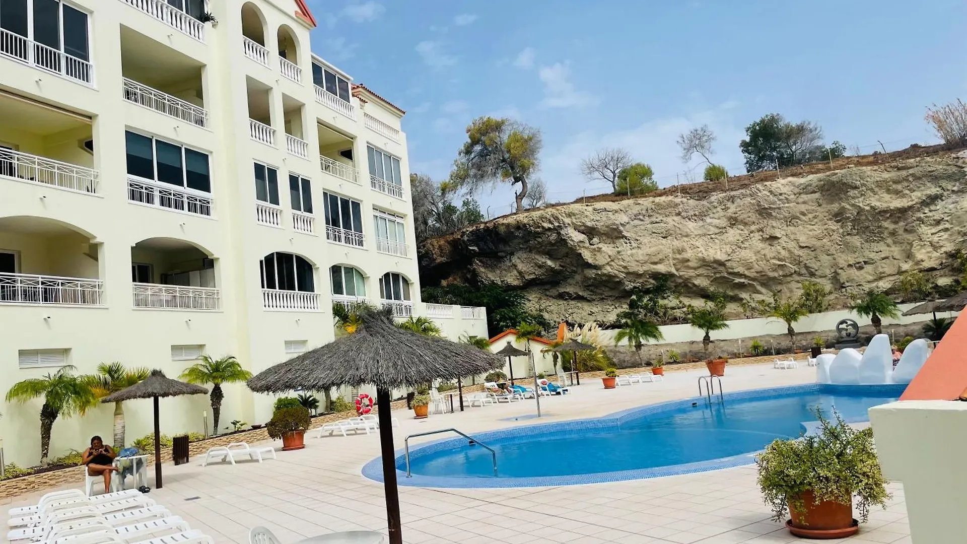 شقة Mona'S Point Tenerife - Aircon, Private Parking And Heated Pool سان ميغيل ذي أبونا إسبانيا